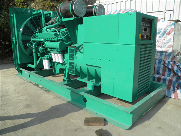 德州出租发电机 发电机组厂家：柴油发电机组的控制屏的作用是什么？