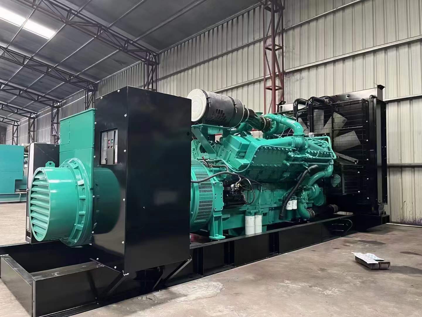 德州如何降低 800kW 柴油发电机输出电流的波动？