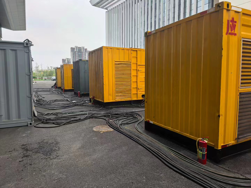 德州柴油发电机组冬季保养有哪些注意事项？